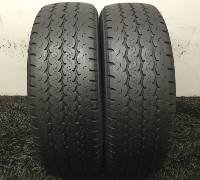 TRIANGLE TR652