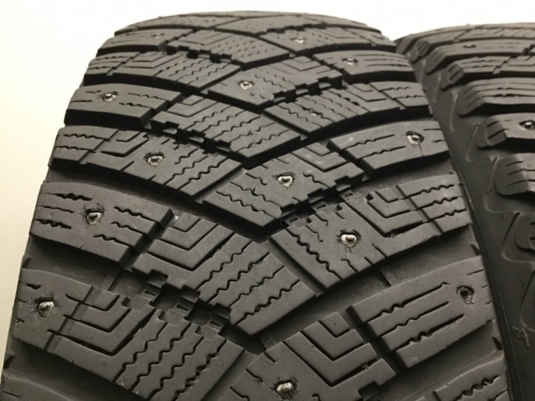 GOOD YEAR ULTRAGRIP Ice Arctic SUV 4X4 - Rīgas Riepu Centrs