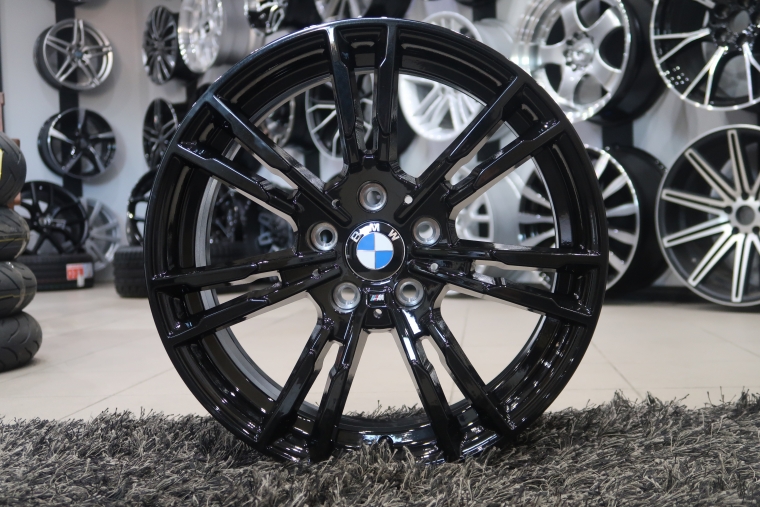 A7065 - Rīgas Riepu Centrs